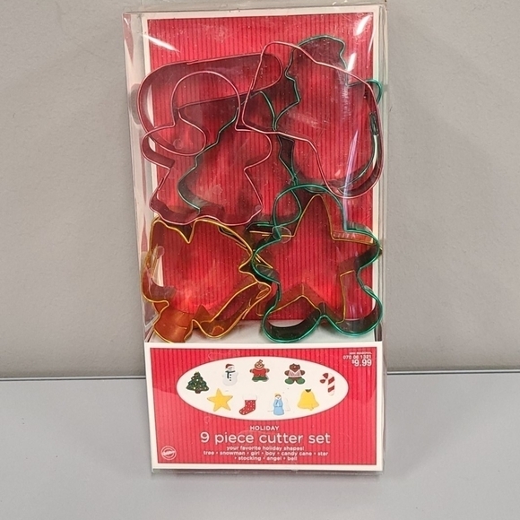 9 pice Holiday  Christmas cookie cutter set New - Picture 1 of 4